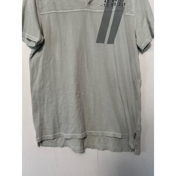 Express Men's Gray Short Sleeve V Neck Graphic 100% Cotton Tee Size Large - Picture 3 of 9